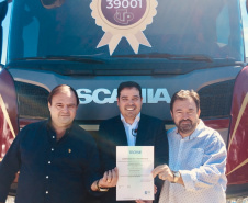 Uma empresa do ramo de transportes rodoviários sediada em Maringá é a segunda instituição do país a receber a Certificação do Sistema de Gestão de Segurança Viária (ISO 39001), normativa que busca reduzir as mortes e lesões graves relacionadas a acidentes de trânsito