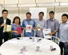 A Secretaria do Desenvolvimento Sustentável e Turismo promoveu nesta semana diversas ações em Londrina, Sertaneja e Centenário do Sul. Houve o plantio de árvores e soltura de peixes, além da Tenda da Sustentabilidade com exposição didática para as crianças e distribuição de materiais de educação ambiental. As ações fazem parte do Programa Educação Ambiental para Bacias Hidrográficas.  -  Londrina, 11/-4/2019  -  Foto: Dênis Ferreira Netto/SEDEST