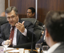 O governador Carlos Massa Ratinho Junior reuniu-se nesta terça-feira (16), no Palácio Iguaçu, em Curitiba, com a equipe de governo