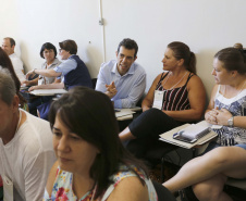 Marca da nova gestão, a busca por profissionais com o melhor conjunto de competências para trabalhar pela Educação do Paraná motivou a realização de dois processos de credenciamento: para os cargos de chefes dos 32 Núcleos Regionais de Educação e para cargos de chefia e coordenação de departamentos na Secretaria da Educação.Foto: Arnaldo Alves / ANPr.