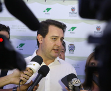Governador Carlos Massa Ratinho Júnior visita a fábrica da Klabin em Ortigueira, na assinatura de convênio com a empresa e a prefeitura do município para a construção da Escola Técnica de Operação Florestal e Agrícola. - Ortigueira, 16/04/2019 - Foto: Jaelson Lucas/ANPr