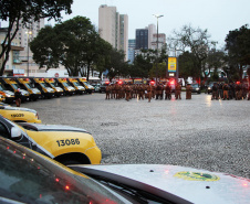 A Polícia Militar começou às 7 horas desta quarta-feira (24) uma megaoperação, a Operação Tiradentes, em todo o Estado, com aproximadamente três mil policiais, 1,2 mil viaturas, além do policiamento já feito rotineiramente. A operação vai até a manhã desta quinta-feira (25) e faz parte de uma ação nacional.  -  Foto: Divulgação PMPR