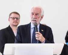 O governador em exercício Darci Piana participa da Posse  dos novos representantes da sociedade civil para a gestão 2019/2021 do O Conselho Estadual do Idoso (CEDI) do Paraná   no Salão de Atos do Palácio Iguaçu,  nesta quarta-feira (24).   Curitiba, 24/04/2019 -  Foto: Geraldo Bubniak/ANPr