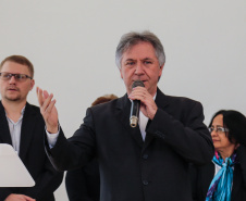 O governador em exercício Darci Piana participa da Posse  dos novos representantes da sociedade civil para a gestão 2019/2021 do O Conselho Estadual do Idoso (CEDI) do Paraná   no Salão de Atos do Palácio Iguaçu,  nesta quarta-feira (24).   Curitiba, 24/04/2019 -  Foto: Geraldo Bubniak/ANPr