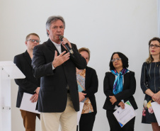 O governador em exercício Darci Piana participa da Posse  dos novos representantes da sociedade civil para a gestão 2019/2021 do O Conselho Estadual do Idoso (CEDI) do Paraná   no Salão de Atos do Palácio Iguaçu,  nesta quarta-feira (24).   Curitiba, 24/04/2019 -  Foto: Geraldo Bubniak/ANPr