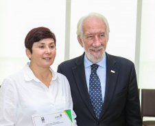 O governador em exercício Darci Piana participa da Posse  dos novos representantes da sociedade civil para a gestão 2019/2021 do O Conselho Estadual do Idoso (CEDI) do Paraná   no Salão de Atos do Palácio Iguaçu,  nesta quarta-feira (24).   Curitiba, 24/04/2019 -  Foto: Geraldo Bubniak/ANPr