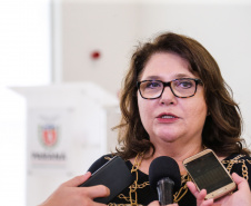 O governador em exercício Darci Piana participa da Posse  dos novos representantes da sociedade civil para a gestão 2019/2021 do O Conselho Estadual do Idoso (CEDI) do Paraná   no Salão de Atos do Palácio Iguaçu,  nesta quarta-feira (24).   Curitiba, 24/04/2019 -  Foto: Geraldo Bubniak/ANPr
