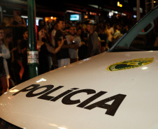 A Polícia Militar do Paraná deflagra a megaoperação Primo que cumpriu 16 mandados de Prisão e de Busca e Apreensão e resultou em 19 encaminhamentos, sendo 15 adultos e quatro adolescentes apreendidos, bem como uma quantidade de drogas recolhida.  -  Curitiba, 26/04/2019  -  Foto: Soldado Amanda Morais
