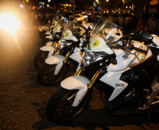 A Polícia Militar do Paraná deflagra a megaoperação Primo que cumpriu 16 mandados de Prisão e de Busca e Apreensão e resultou em 19 encaminhamentos, sendo 15 adultos e quatro adolescentes apreendidos, bem como uma quantidade de drogas recolhida.  -  Curitiba, 26/04/2019  -  Foto: Soldado Amanda Morais