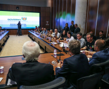 O vice governador Darci Piana participa de reunião com representantes dos servidores publicos  no Palácio Iguaçu,  nesta segunda-feira (29).   Curitiba, 24/04/2019 -  Foto: Geraldo Bubniak/ANPr
