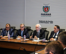 O vice governador Darci Piana participa de reunião com representantes dos servidores publicos  no Palácio Iguaçu,  nesta segunda-feira (29).   Curitiba, 24/04/2019 -  Foto: Geraldo Bubniak/ANPr