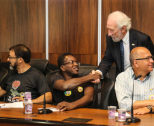 O vice governador Darci Piana participa de reunião com representantes dos servidores publicos  no Palácio Iguaçu,  nesta segunda-feira (29).   Curitiba, 24/04/2019 -  Foto: Geraldo Bubniak/ANPr