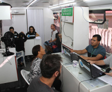 A Secretaria da Justiça, Família e Trabalho registrou mais de 2 mil atendimentos no evento em comemoração a duas importantes datas: o Dia Nacional da Mulher (30 de abril) e o Dia do Trabalho (1º de maio).  -  Curitiba, 30/04/2019  -  Foto: Divulgação SEJUF