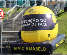 Começou oficialmente nesta quinta-feira (2), em todo o Paraná, a campanha Maio Amarelo, que visa diminuir o número de acidentes no trânsito e preservar a vida. Este ano, o tema é “Maio Amarelo - no trânsito, o sentido é a vida”, e apela para o poder das crianças em influenciar o comportamento dos pais. O vice-governador Darci Piana participou do lançamento, realizado no auditório da Polícia Rodoviária Federal (PRF), em Curitiba. Foto: Geraldo Bubniak/ANPr