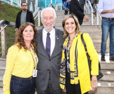 Começou oficialmente nesta quinta-feira (2), em todo o Paraná, a campanha Maio Amarelo, que visa diminuir o número de acidentes no trânsito e preservar a vida. Este ano, o tema é “Maio Amarelo - no trânsito, o sentido é a vida”, e apela para o poder das crianças em influenciar o comportamento dos pais. O vice-governador Darci Piana participou do lançamento, realizado no auditório da Polícia Rodoviária Federal (PRF), em Curitiba. Foto: Geraldo Bubniak/ANPr