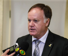 Começou oficialmente nesta quinta-feira (2), em todo o Paraná, a campanha Maio Amarelo, que visa diminuir o número de acidentes no trânsito e preservar a vida