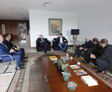 O governador Carlos Massa Ratinho Junior recebeu em seu gabinete o presidente da Assembléia de Deus, pastor Wagner Tadeu dos Santos Gaby e sua diretoria.Curitiba, 22-05-19Foto: Arnaldo Alves / ANPr