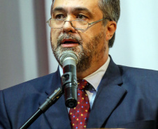 O secretário de Saude do Paraná, Carlos Alberto Gebrim Preto  (Beto Preto) na abertura do XXXV Congresso Estadual de Secretários Municipais de Saúde do Paraná, no Centro Universitário da Fundação Assis Gurgacz (FAG)  em Cascavel nesta quinta-feira (23).   Cascavel, 23/05/2019 -  Foto: Geraldo Bubniak/ANPr