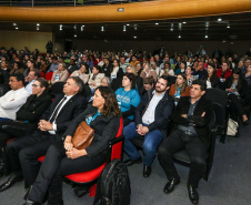 O governador Carlos Massa Ratinho Junior participa da abertura do XXXV Congresso Estadual de Secretários Municipais de Saúde do Paraná, no Centro Universitário da Fundação Assis Gurgacz (FAG)  em Cascavel nesta quinta-feira (23).   Cascavel, 23/05/2019 -  Foto: Geraldo Bubniak/ANPr