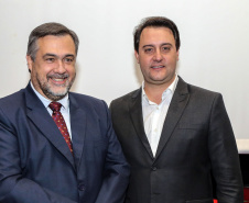 O governador Carlos Massa Ratinho Junior participa da abertura do XXXV Congresso Estadual de Secretários Municipais de Saúde do Paraná, no Centro Universitário da Fundação Assis Gurgacz (FAG)  em Cascavel nesta quinta-feira (23).   Cascavel, 23/05/2019 -  Foto: Geraldo Bubniak/ANPr