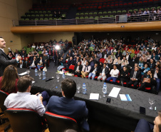 O governador Carlos Massa Ratinho Junior participa da abertura do XXXV Congresso Estadual de Secretários Municipais de Saúde do Paraná, no Centro Universitário da Fundação Assis Gurgacz (FAG)  em Cascavel nesta quinta-feira (23).   Cascavel, 23/05/2019 -  Foto: Rodrigo Félix Leal/ANPr