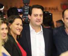 O governador Carlos Massa Ratinho Junior e o secretário da Educação e Esporte, Renato Feder, apresentaram nesta segunda-feira (27/05) o programa Escola Presente, criado para evitar o abandono escolar.Curitiba, 27-05-19.Foto: -  Foto: Rodrigo Félix Leal/ANPr