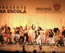 O governador Carlos Massa Ratinho Junior e o secretário da Educação e Esporte, Renato Feder, apresentaram nesta segunda-feira (27/05) o programa Escola Presente, criado para evitar o abandono escolar.Curitiba, 27-05-19.Foto: Arnaldo Alves / ANPr.
