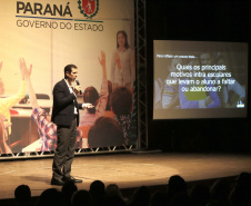 O governador Carlos Massa Ratinho Junior e o secretário da Educação e Esporte, Renato Feder(foto), apresentaram nesta segunda-feira (27/05) o programa Escola Presente, criado para evitar o abandono escolar.Curitiba, 27-05-19.Foto: Arnaldo Alves / ANPr.