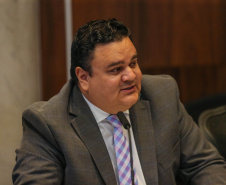 Governador Carlos Massa Ratinho Júnior, durante reunião com a equipe de governo. Na foto, o secretário da Controladoria Geral do Estado, Raul Siqueira  - Curitiba, 29/05/2019 -Foto: Geraldo Bubniak/ANPr