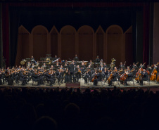 No domingo, dia 09/06, a Orquestra Sinfônica do Paraná irá apresentar o Concerto Barroco com a presença do maestro convidado Luís Otávio Santos  -  Curitiba, 29/05/2019  -  Foto: Maringas Maciel/Teatro Guaíra