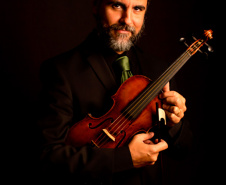 No domingo, dia 09/06, a Orquestra Sinfônica do Paraná irá apresentar o Concerto Barroco com a presença do maestro convidado Luís Otávio Santos  -  Curitiba, 29/05/2019  -  Foto: Maringas Maciel/Teatro Guaíra