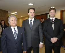 O governador Carlos Massa Ratinho Junior, participa das comemorações dos 72 anos do Tribunal de Contas do Estado. Presentes: ministro do Desenvolvimento Regional, Gustavo Canuto; entre outras autoridades.Curitiba, 03-06-19.Foto: Arnaldo Alves / ANPr.
