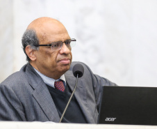 Audiência pública de prestação de contas do governo do Estado do primeiro quadrimestre de 2019 com o secretário de Estado da Fazenda (SEFA), Renê Garcia Júnior no plenário da Assembleia Legislativa do Paraná.   Curitiba, 05/06/2019 -  Foto: Geraldo Bubniak/ANPr