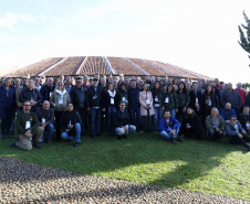 A Companhia de Energia Elétrica (Copel) promoveu nesta quinta-feira (06), emparceria com Secretaria de Estado do Desenvolvimento Sustentável e doTurismo e o Instituto Ambiental do Paraná (IAP), o Workshop de Gestão deBordas de Reservatório, realizado no Centro de Eventos de Faxinal do Céu, nomunicípio de Pinhão.  Faxinal do Céu, 06/06/2019  -  Foto: Valdemir Daniel Cavalheiro / Copel