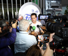 O governador Carlos Massa Ratinho Junior esteve nesta quarta-feira (12) na Digital Agro 2019, em Carambeí, nos Campos Gerais. O evento apresenta e discute as principais novidades tecnológicas para o agronegócio, como a digitalização do campo, automação, robótica, internet das coisas e Big Data. FotoJaelson Lucas/ANPr