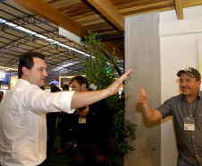 O governador Carlos Massa Ratinho Junior esteve nesta quarta-feira (12) na Digital Agro 2019, em Carambeí, nos Campos Gerais. O evento apresenta e discute as principais novidades tecnológicas para o agronegócio, como a digitalização do campo, automação, robótica, internet das coisas e Big Data. FotoJaelson Lucas/ANPr