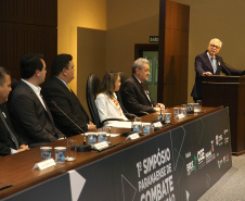 Governador Carlos Massa Ratinho Junior participa da abertura do I Simpósio Paranaense de Combate à Corrupção na Administração Pública. Na foto, o presidente da OAB-PR, Cássio Lisandro Telles  - Curitiba, 13/06/2019 - Foto: Jaelson Lucas/ANPr