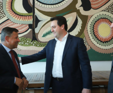 Governador Carlos Massa Ratinho Jr recebe o  embaixador de Bangladesh Zulfiqar Rahman. -  Curitiba,17/06/2019 Foto: Rodrigo Félix Leal/ANPr