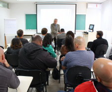 A Polícia Civil do Paraná promoveu na sexta-feira (14) a primeira edição do Curso de Orientação à Imprensa em Áreas de Conflito Armado, em Curitiba. Noções básicas sobre procedimentos policiais em locais de crime, atendimento pré-hospitalar de combate e instrução de tiro foram algumas das disciplinas ministradas no treinamento, que reuniu 20 jornalistas de veículos de comunicação paranaenses.  Curitiba, 17/06/2019  -  Foto: Divulgação Polícia Civil