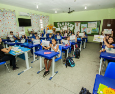 Os 1.103 alunos de 5º ano das escolas municipais que visitaram o Porto de Paranaguá neste primeiro semestre se preparam para participar do Concurso de Desenho do Projeto Porto Escola.  -  Paranaguá, 17/06/2019  -  Foto: Cláudio Neves/ANPr