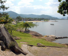 Antonina, Ponta da Pita. -  Foto: Arnaldo Alves / Arquivo ANPr