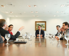 A instalação do Tribunal Regional Federal no Paraná (TRF), com sede em Curitiba, pode acelerar a tramitação de processos e facilitar o acesso da população à Justiça