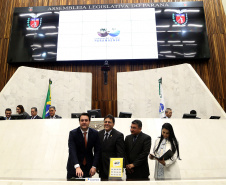 Comemoração de 100 de Convenção Batista na Assembléia Legislativa do Paraná, com homenagem do Governador Carlos Massa Ratinho JuniorFoto Gilson Abreu
