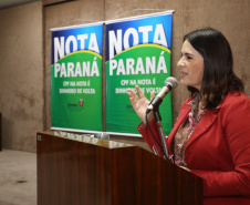 Governo do Estado entrega os três prêmios aos ganhadores do sorteio especial do Nota Paraná na Secretaria da Fazenda. Por ser o mês dos Namorados, o valor dos prêmios foi multiplicado por quatro e três contemplados recebem R$ 200 mil, R$ 120 mil e R$ 80 mil. Na foto, Marta Gambini, coordenadora do Programa Nota Paraná e auditora fiscal da Secretaria da Fazenda.  -  Curitiba, 19/06/2019  -  Foto: José Fernando Ogura/ANPr