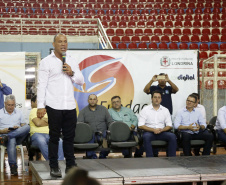 O governador Carlos Massa Ratinho Junior lançou nesta quinta-feira (20), no Ginásio Moringão, em Londrina, o Japs Combate, espécie de Jogos Abertos do Paraná voltado apenas para as lutas.  -  Londrina, 20/06/2019  -  Foto: Arnaldo Alves/ANPr