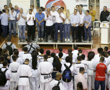 O governador Carlos Massa Ratinho Junior lançou nesta quinta-feira (20), no Ginásio Moringão, em Londrina, o Japs Combate, espécie de Jogos Abertos do Paraná voltado apenas para as lutas.  -  Londrina, 20/06/2019  -  Foto: Arnaldo Alves/ANPr