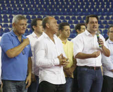 O governador Carlos Massa Ratinho Junior lançou nesta quinta-feira (20), no Ginásio Moringão, em Londrina, o Japs Combate, espécie de Jogos Abertos do Paraná voltado apenas para as lutas.  -  Londrina, 20/06/2019  -  Foto: Arnaldo Alves/ANPr