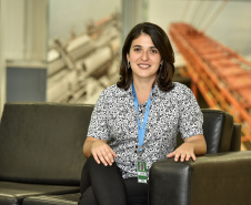 Após vencer concurso interno entre as funcionárias da empresa Portos do Paraná, a bióloga Jaqueline Dittrich participa de um curso de Gestão Portuária exclusivo para Mulheres, em Le Havre  -  Paranaguá, 14/06/2019  -  Foto: Cláudio Neves/Portos do Paraná