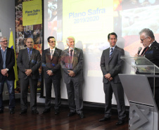 O vice-governador Darci Piana e o secretário estadual da Agricultura e do Abastecimento, Norberto Ortigara, participam nesta quinta-feira (27), em Curitiba, do lançamento do Plano Safra 2019/2020.  -  Curitiba, 27/06/2019  -  Foto: Gisele Barão/Assessoria de Imprensa Seab 
