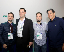 O governador Carlos Massa Ratinho Junior lançou nesta quinta-feira (27), em Foz do Iguaçu, durante o fórum internacional de inovação ThinkinG, o Paraná Inteligência Artificial (PIÁ). É o primeiro programa de inteligência artificial do Brasil focado na prestação de serviços à população.  Foto: Jaelson Lucas/ANPr